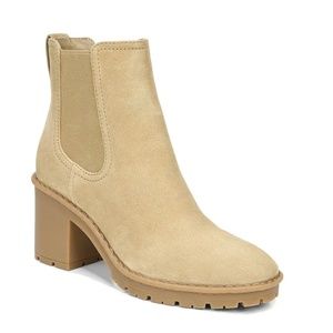 NIB $395 Vince Henderson Weatherproof Chelsea Boot in Sand - size 11!